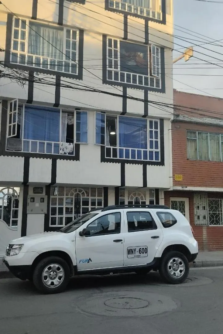 D Habitacion Con Bano Privdo Bogota Colombia